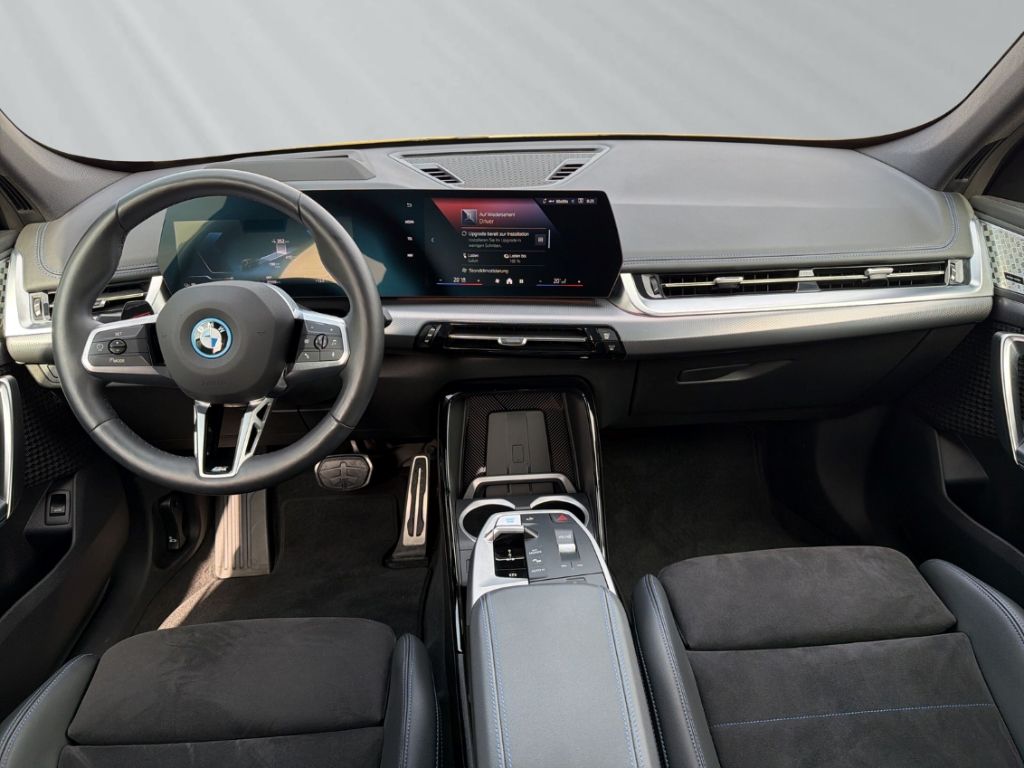 BMW iX1 - Bild 10