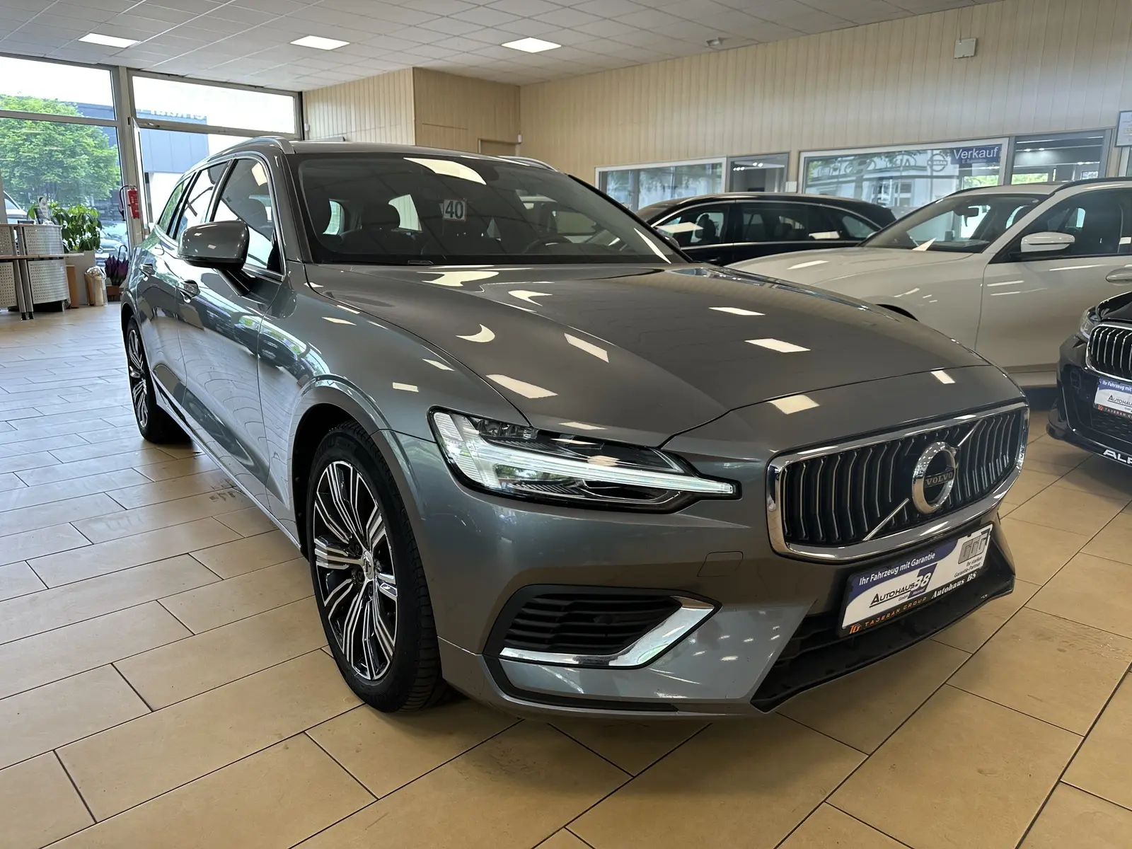 Volvo V60 Inscription*Plug-In*AWD*CAM*Harman/K*LED, миниатюра 3