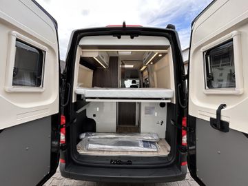 Westfalia Sven Hedin LIMITED 177PS Markise ACC Winterpaket