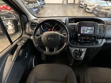 Opel Vivaro*TÜV 0828*9-SITZER*STHZ*TEMPO*AHK*PDC*