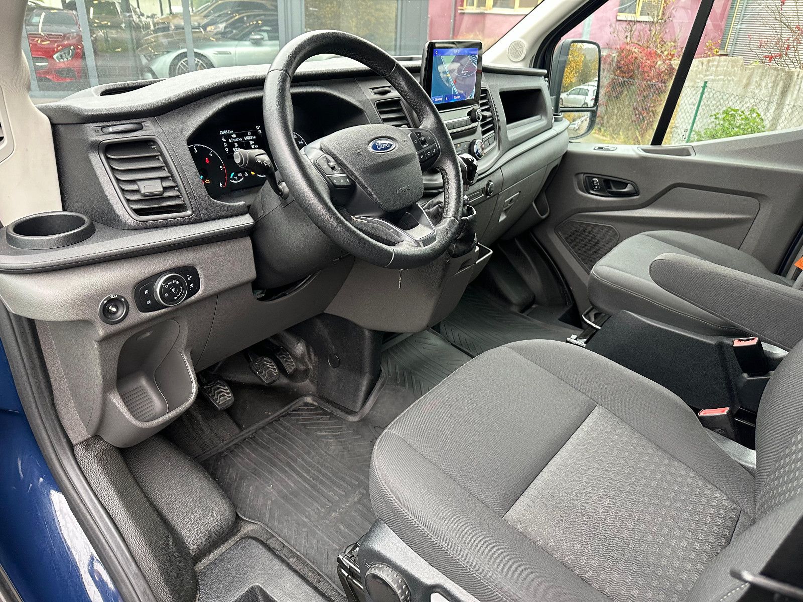 Fahrzeugabbildung Ford Transit 350 L3H3 TREND *NAVI*KLIMA*TEMPO*