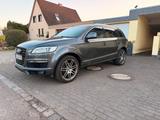 Audi Q7 4.2 TDI S-Line 1 Hand 7- Sitzer Fe... - Audi Q7 aus 2008: Line