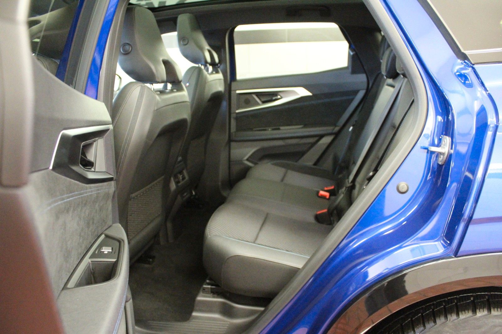 Fahrzeugabbildung Renault Austral E-Tech Full Hybrid 200 Techno Esprit Alp