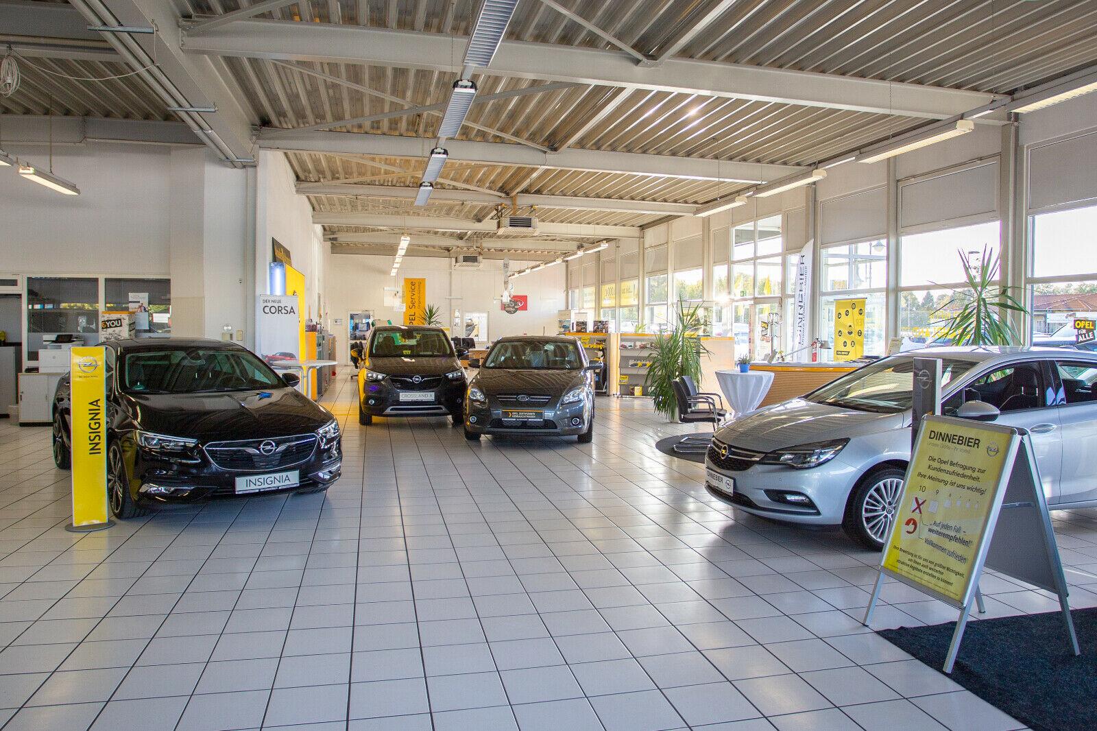 showroom-image-top