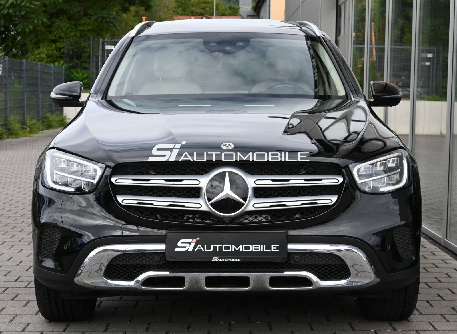 Fahrzeugabbildung Mercedes-Benz GLC 300 d 4MATIC °ACC°PANORAMA°STANDHEIZ°360°KAM