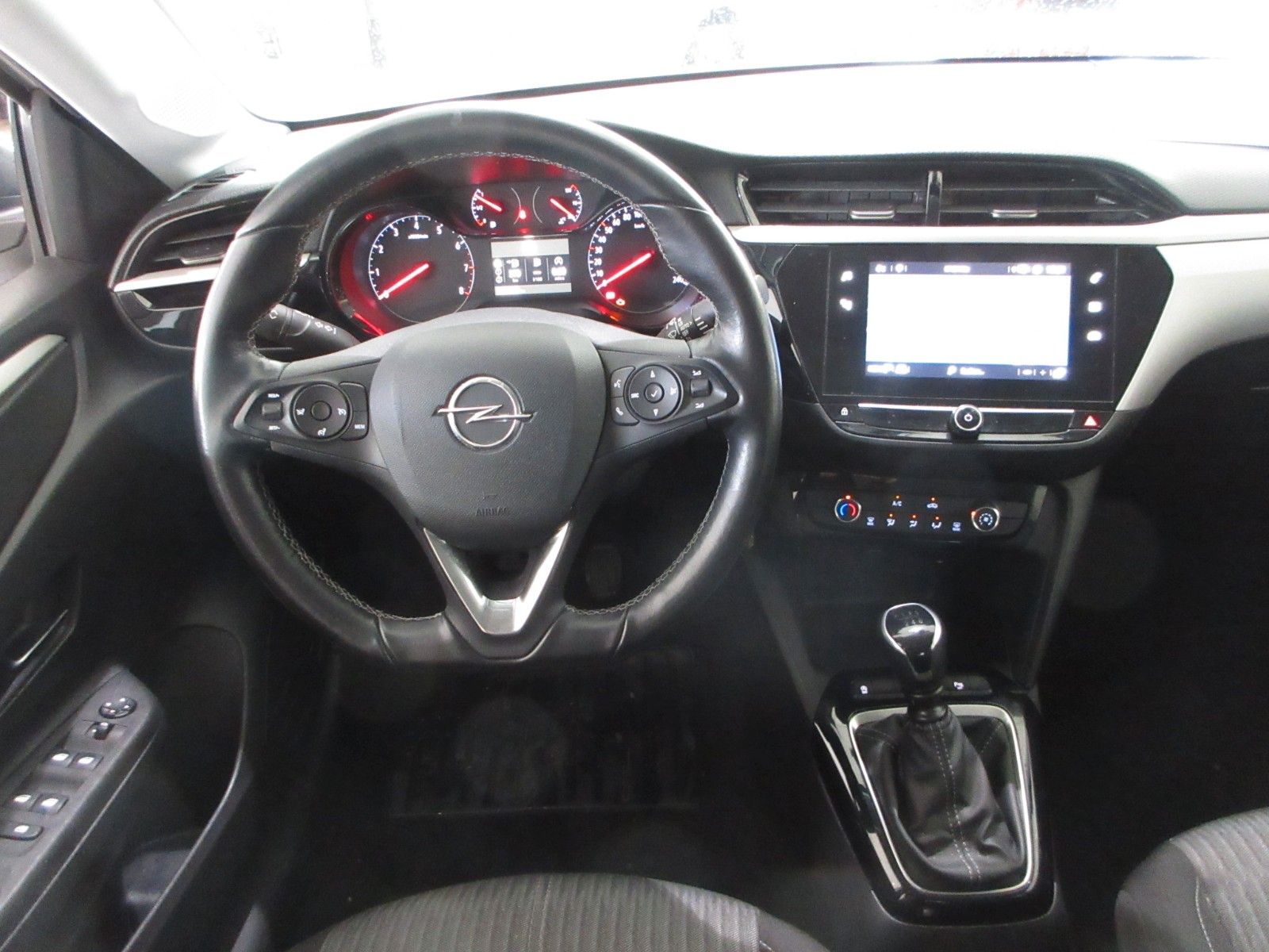 Fahrzeugabbildung Opel Corsa F Edition 1.2T  NAVI/PDC/ALU/MULTIMEDIA