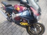 Honda Cbr900 r - HONDA CBR 900