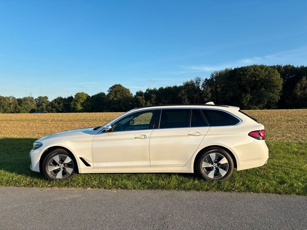 Image of BMW 520