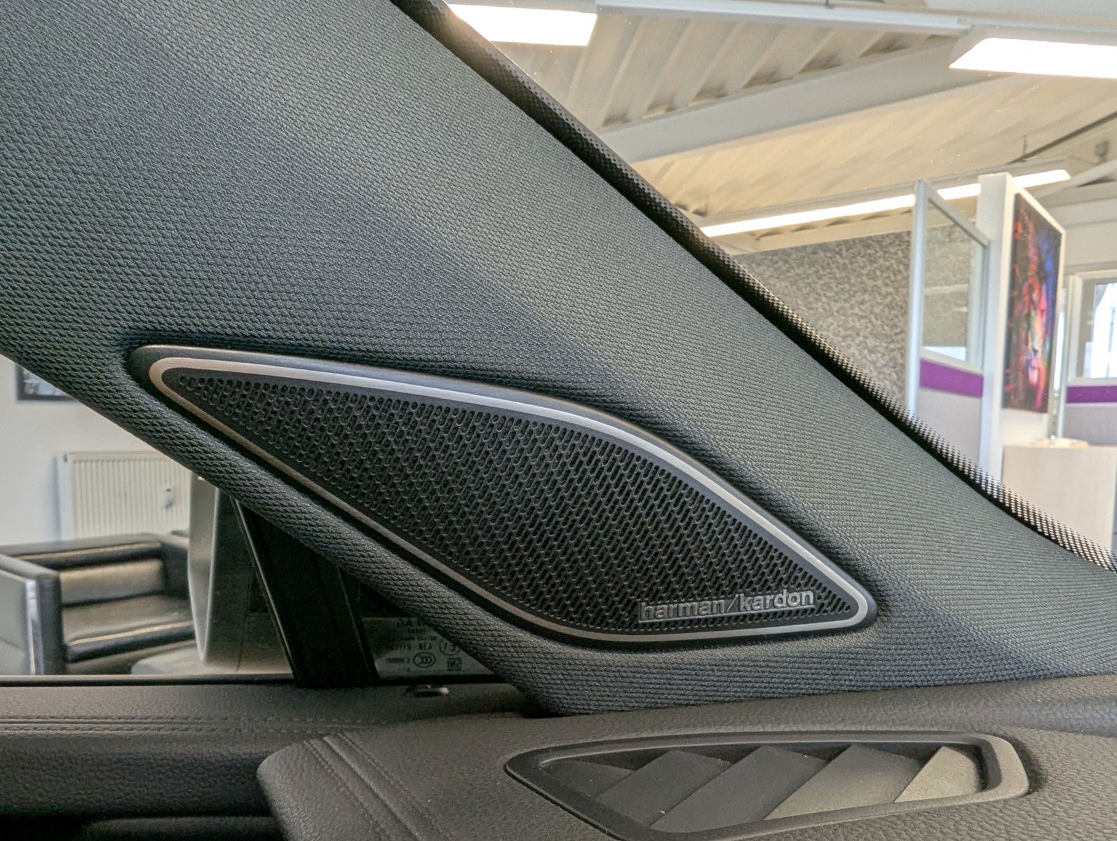 VW Tayron 2.0 R-Line Leder Launch Pano Black AHK 20 - Image 27