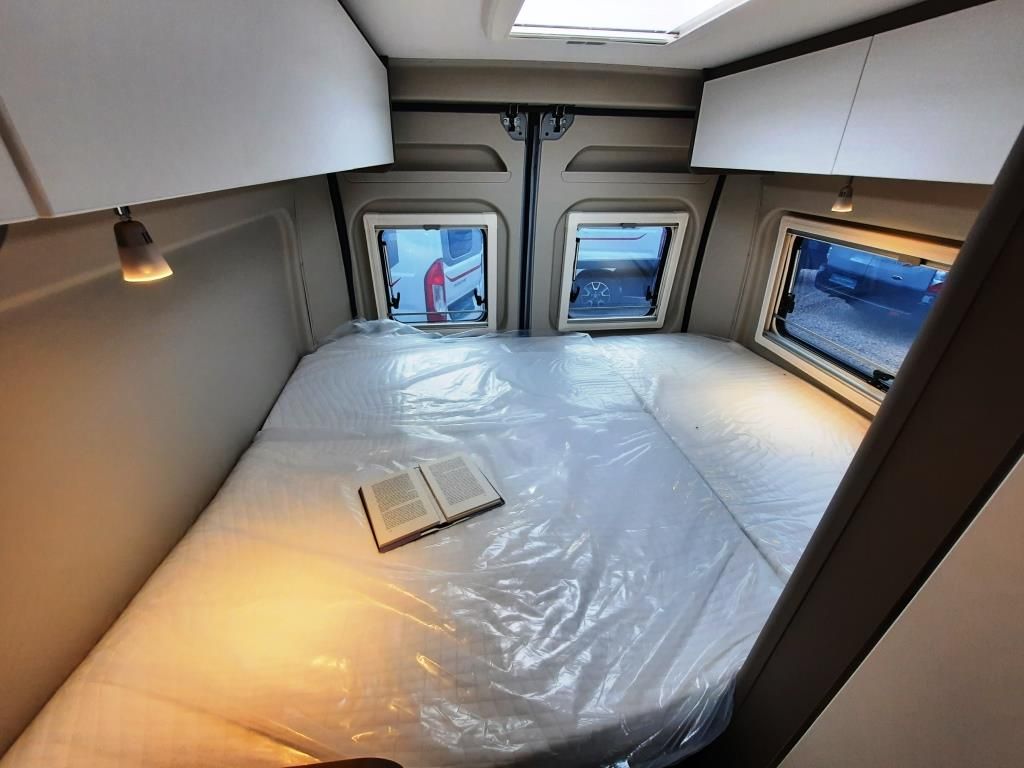 Fahrzeugabbildung LMC Innovan 600 Verfüg./Sparen Sie 12.001,- €
