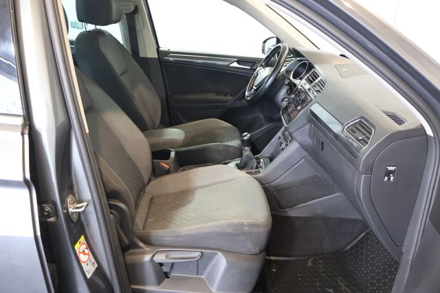 Volkswagen Tiguan 2.0 TDI Comfortline HUD+ACC+SIDE+PANO+AHK