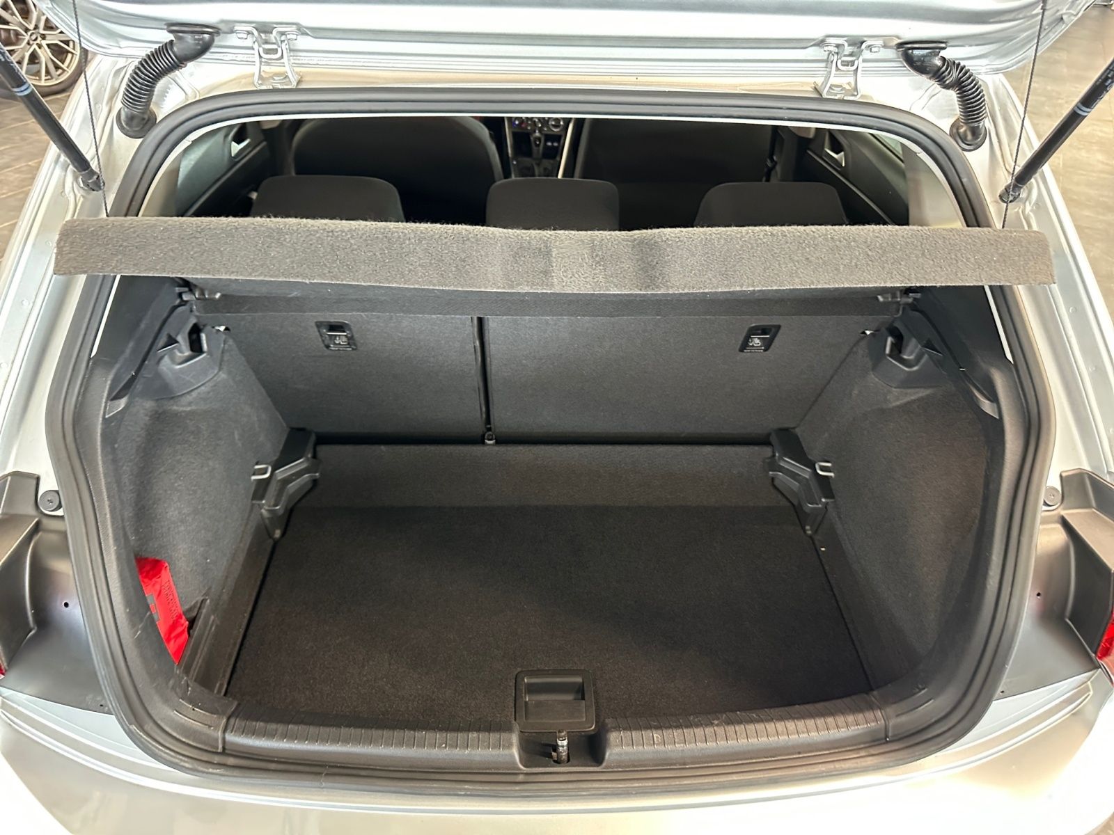 Volkswagen Polo - Bild 9