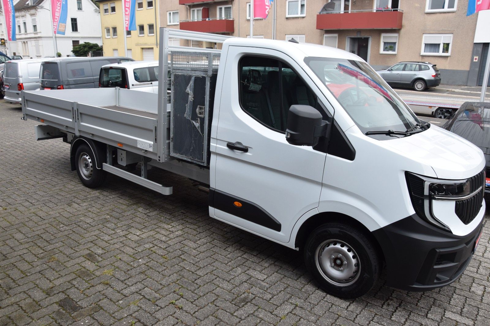 Fahrzeugabbildung Renault Master