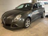 Alfa Romeo Giulietta 1.4 Turbo MultiAir Distinct - Alfa Romeo Giulietta: Multiair