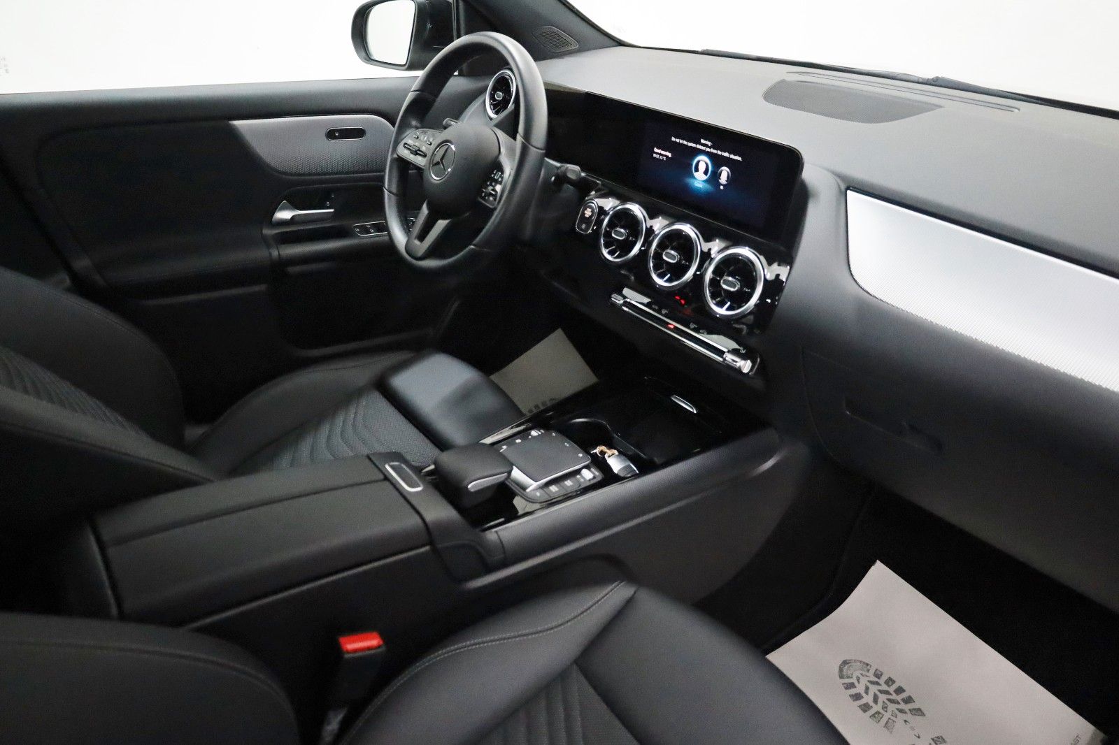 Fahrzeugabbildung Mercedes-Benz GLA 200 d, Style T.Leder,Navi,LED,SH,Kamera,DAB