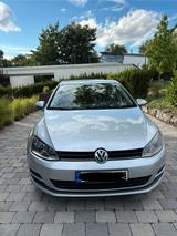 Volkswagen Golf 1.2 TSI 63kW BMT Trendline - Gebrauchtwagen bis 8.000 Euro mit TÜV