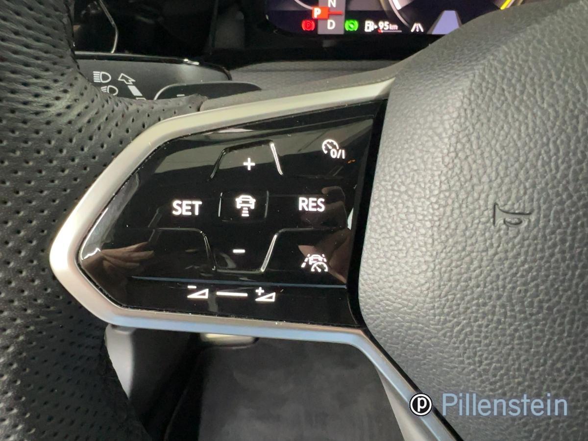Volkswagen Golf GTI DSG NAVI+19"+TRAVEL+BUSINESS PREMIUM, миниатюра 9