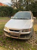 Mitsubishi Space Star 1.6 - Mitsubishi Space Star: Kombi