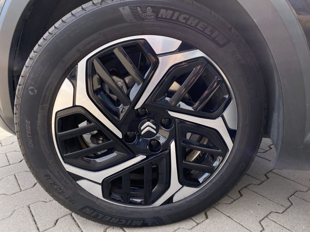 Fahrzeugabbildung Citroën C4 PT 130 S&S *Automatik* MAX *beh. Lenkr*HeadUp