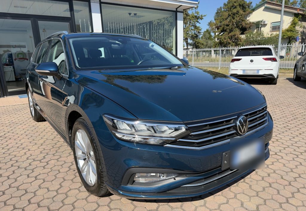 Image of Volkswagen Passat