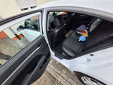 Hyundai Elantra - Hyundai Elantra Gebrauchtwagen