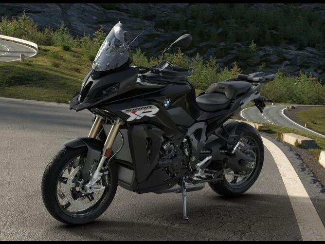 BMW S 1000 XR frei ab 01.07.2026