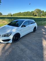 Mercedes-Benz CLA 45 AMG Shooting Brake CLA 45 AMG SPEEDSH... - Mercedes-Benz CLA 45 AMG Shooting Brake aus 2016