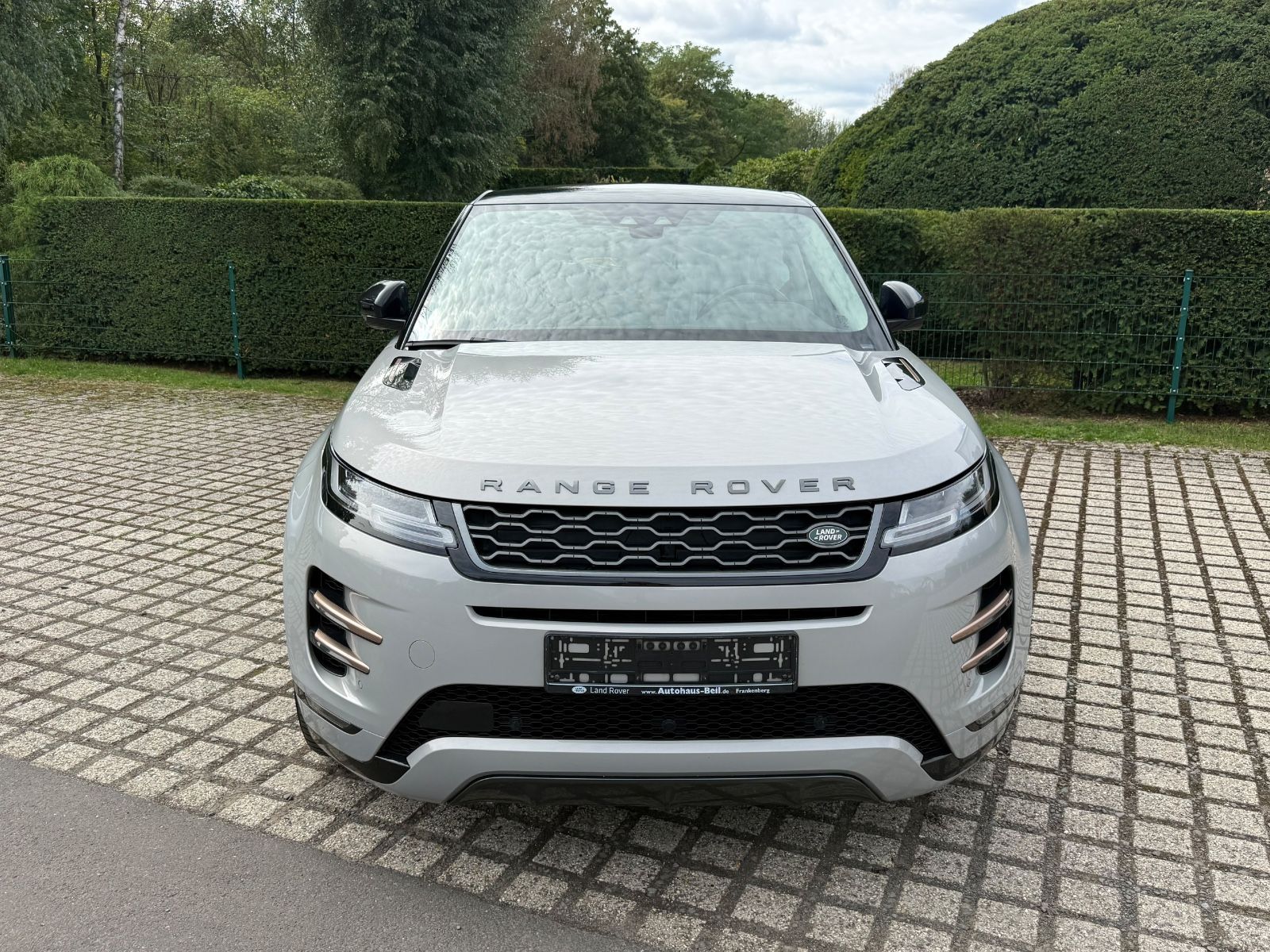 Land Rover Range Rover Evoque R-Dynamic Basis imagem 2