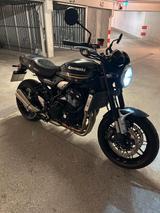 Kawasaki Z900RS - KAWASAKI 9 R