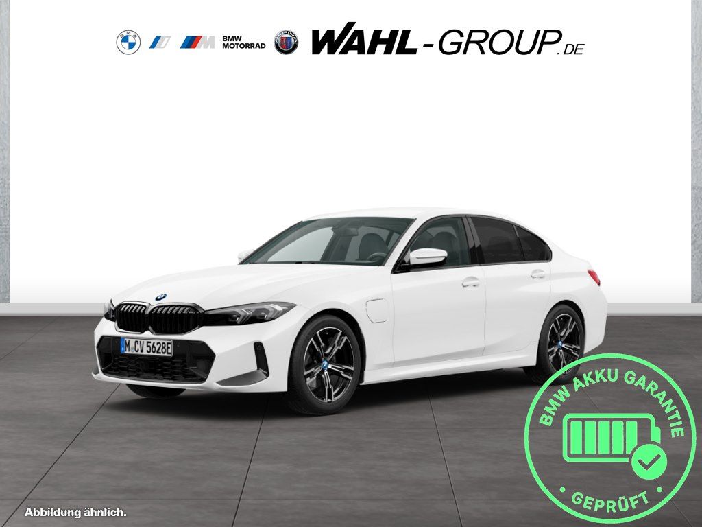 Image of BMW 330