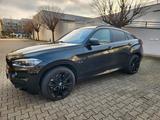 BMW X6 xDrive50i M-Paket Vollausstattung Auto - BMW X6 in Oberhausen