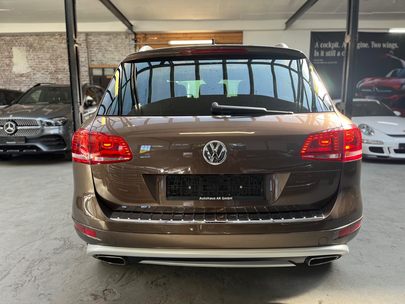 Volkswagen Touareg V6 TDI BMT *PANO*XENON*180°*