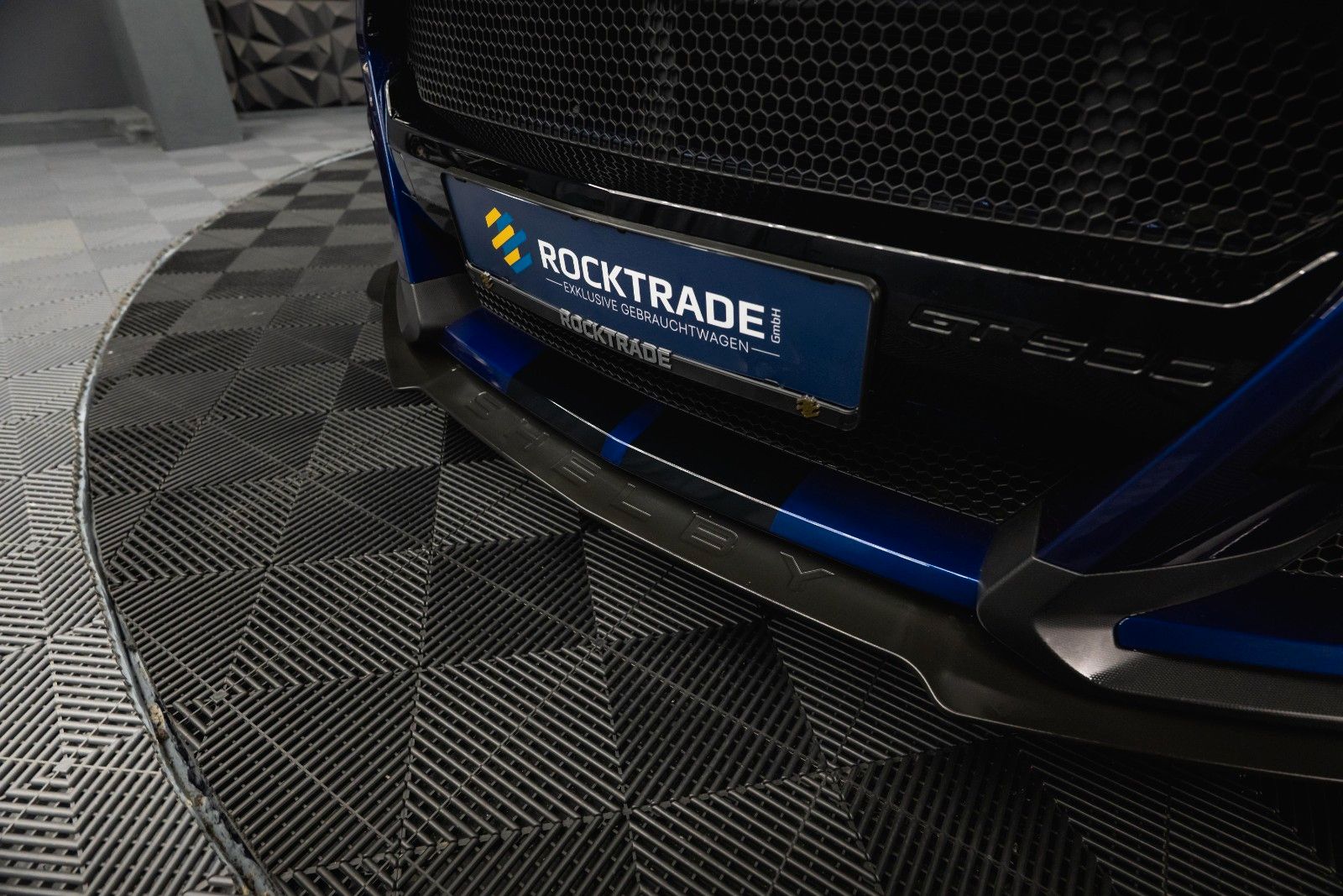 Fahrzeugabbildung Ford Mustang Shelby GT 500 Coupe Performance PREMIUM