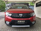 Dacia Sandero II 0.9TCE Stepway Celebr/Autom/Allwetter - Dacia Sandero: Rot