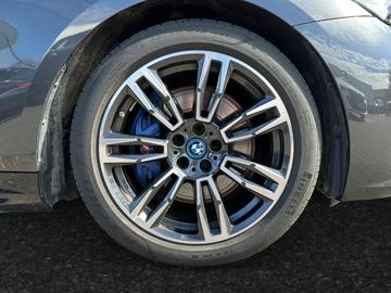 صورة 5 لـ 2024 BMW I5