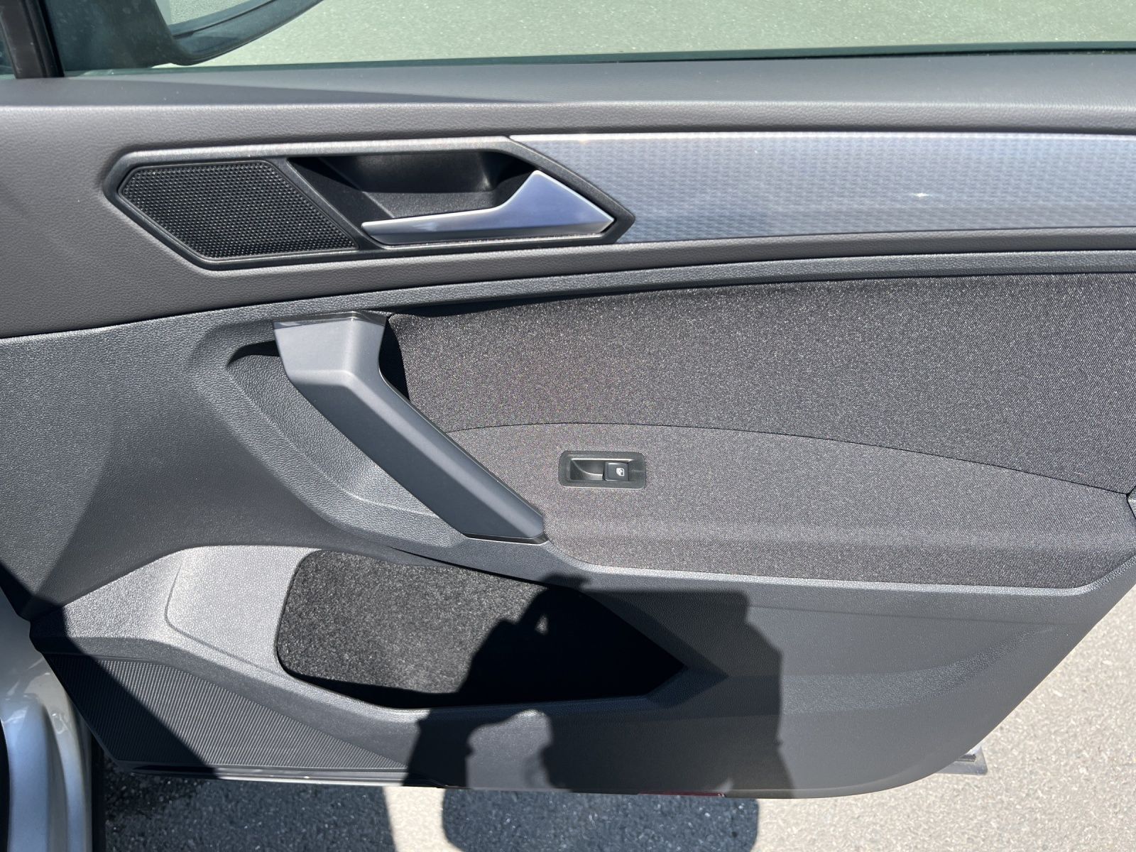 Tiguan Life 2.0 TSI 4M DSG LED*Navi*Pano