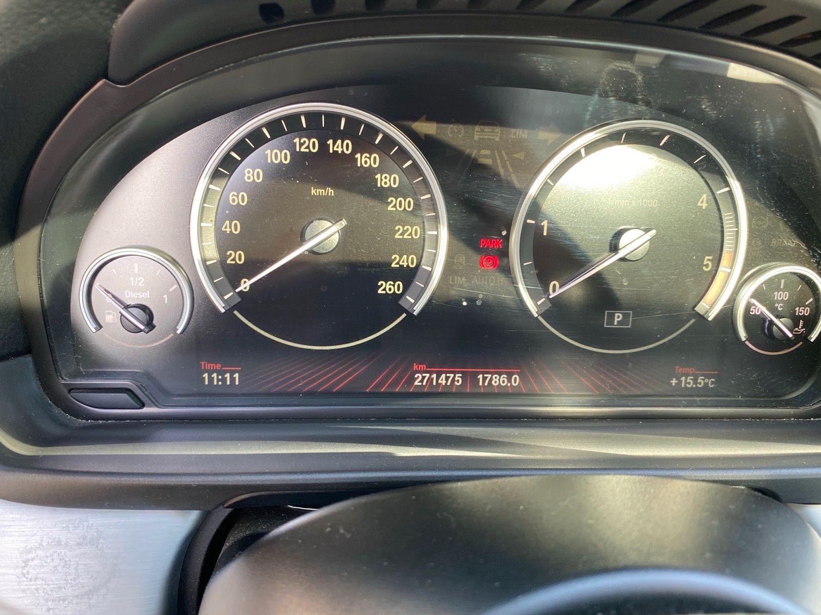 BMW 530 2011 — photo 9