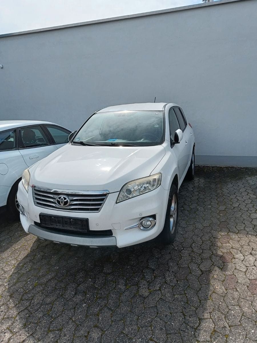 Toyota RAV 4 2,0-l-Valvematic 4x4 Travel Multidrive...