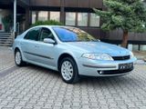 Renault Laguna Authentique 1.8 16V - Renault Laguna: Authentique