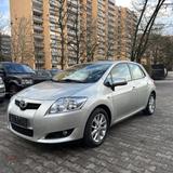 Toyota Auris Life 1.6 EURO5 - Toyota Auris Gebrauchtwagen in München