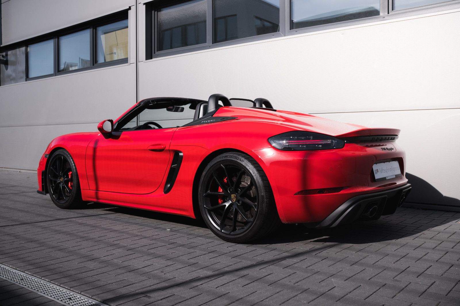 Fahrzeugabbildung Porsche Boxster 718 Spyder-Sport-Chrono-BOSE-Sitzh.