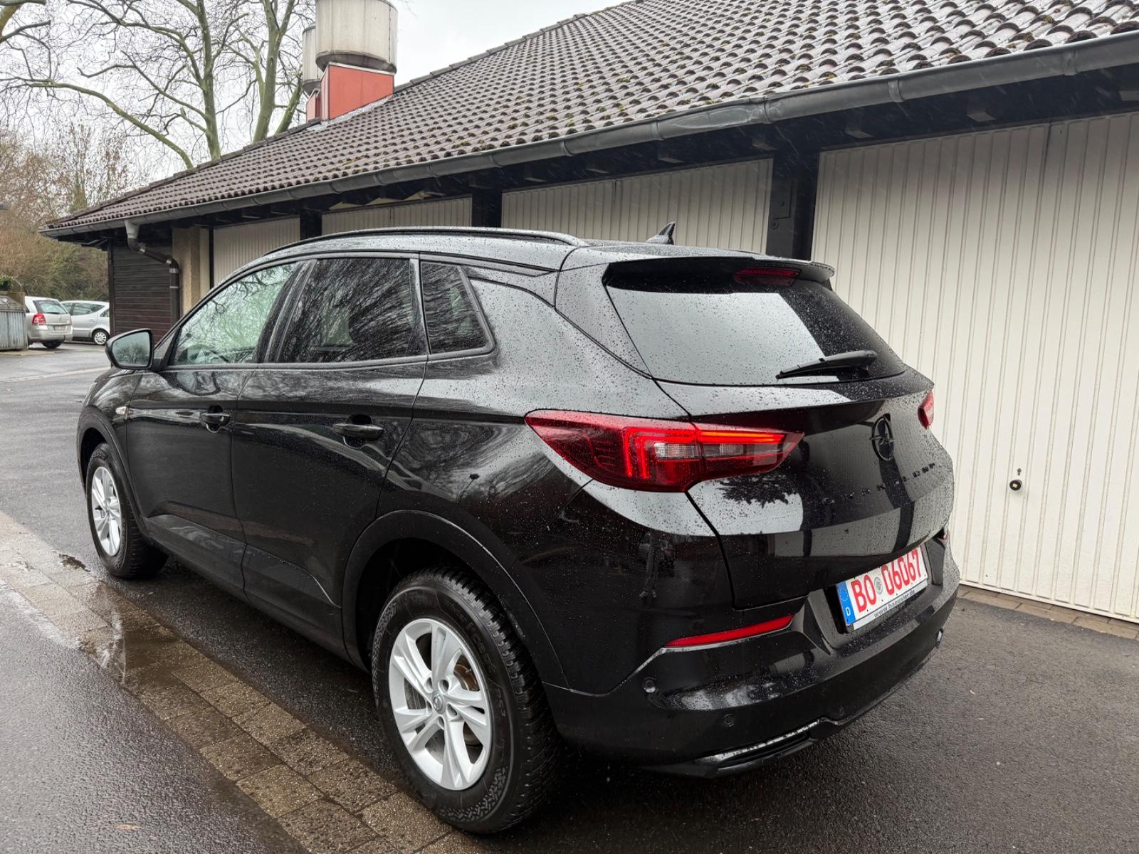 Opel Grandland 1,2 Turbo GS Line Voll fahrbereit