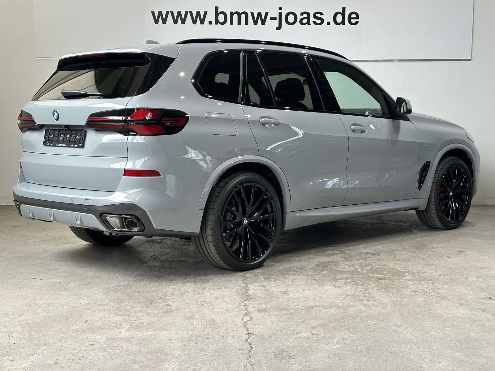 Fahrzeugabbildung BMW X5 xDrive40d 22" M LMR, Sitzheizung vorn+hinten