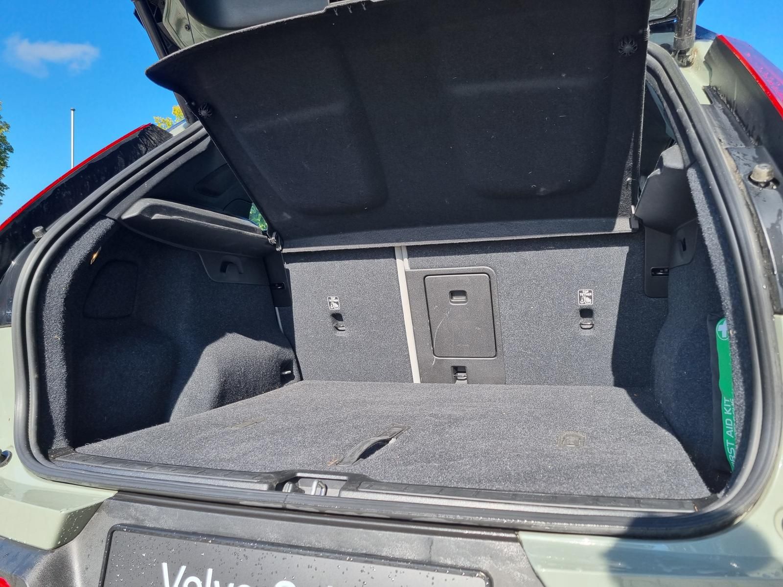 Fahrzeugabbildung Volvo XC40 Recharge Single Ext. Ultimate 'Glasdach'