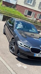 BMW 530d xDrive A - Garantie/ Service Neu - BMW 530 mit Diesel-Antrieb: Limousine, Garantie