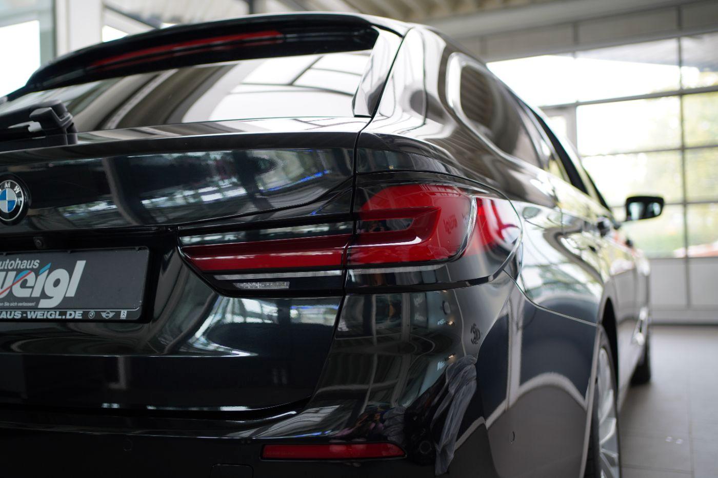 BMW 530i xDi Luxury Line HeadUp+Komfortzug+Laserlich
