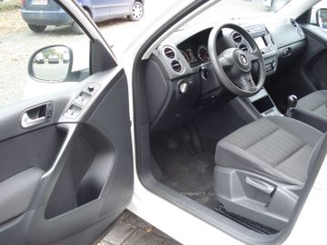 Volkswagen Tiguan - 6