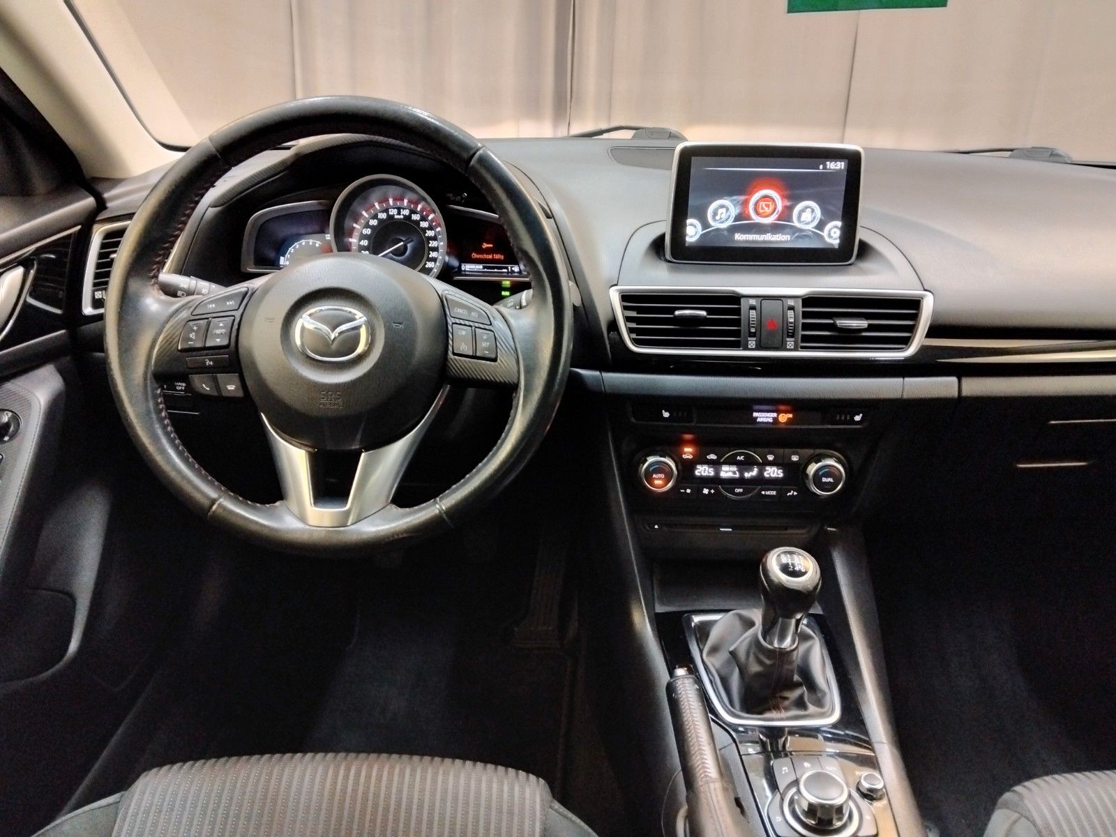 Mazda 3 (06/2026, Benzin)