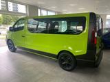 Opel Vivaro Combi L2H1/5-Sitzer/Behindertengerecht/1H - Opel Vivaro: Combi