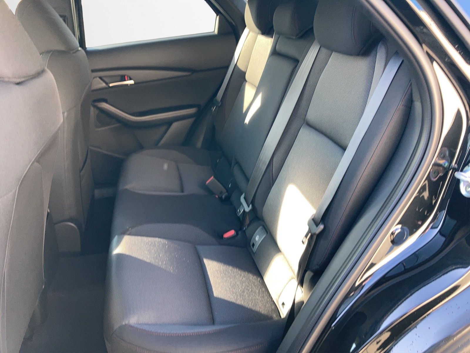 MAZDA CX-30 2025 2.5 e-SKYACTIV-G 140PS 6AT Homura - Image 15